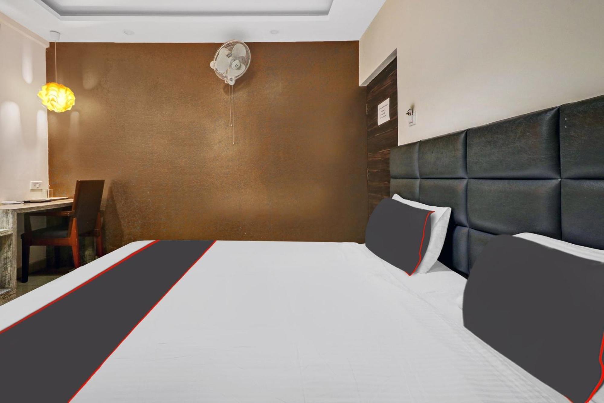 Hotel Super Collection O Manasi Residency Bangalore Exterior foto